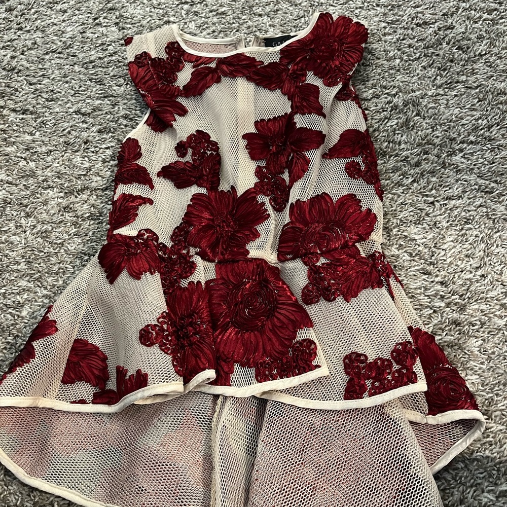 Women’s stylish top!